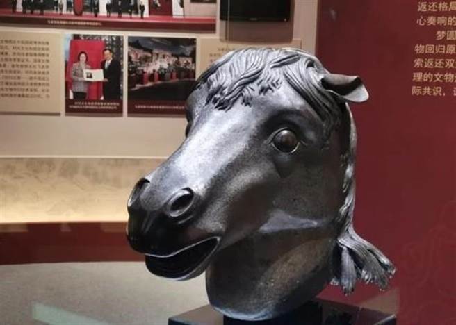 曾流失海外百余年的马首铜像，重回圆明园管理处收藏。