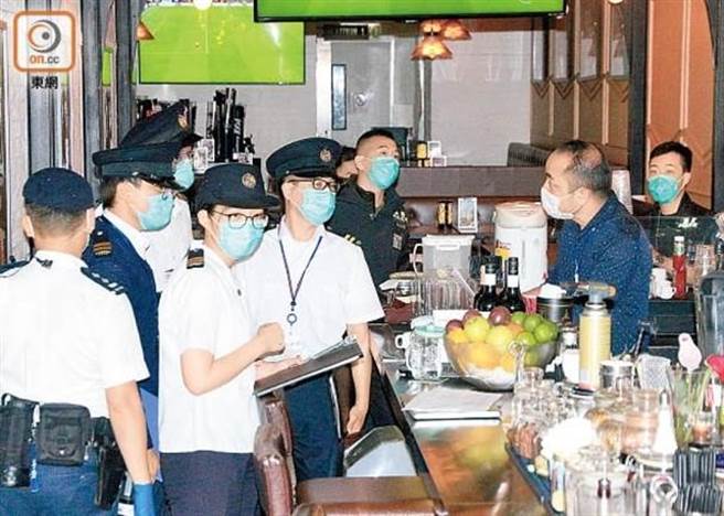 港府拟提高违反防疫相关条例的罚则。（取自东网）