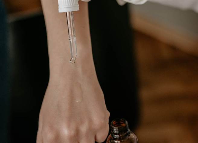 吃胶原蛋白会胖吗？胶原蛋白补充有用吗？ 营养师告诉你哪些可以吃、哪些不能吃。(示意图/Unsplash)