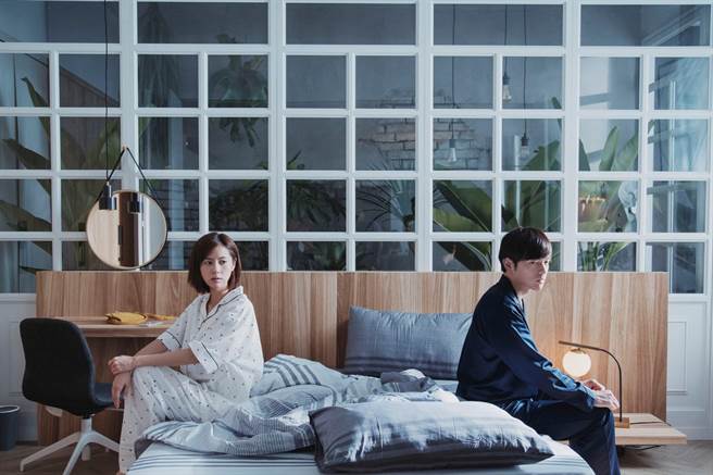 林予晞《戒指流浪记》和现任男友宥胜陷入感情难题。（HBO Asia提供）