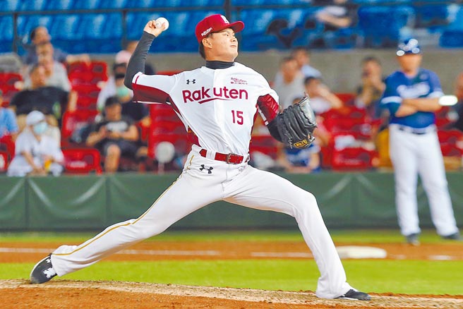 乐天桃猿队释出7名球员，包括26岁的投手林桦庆。（本报资料照片）