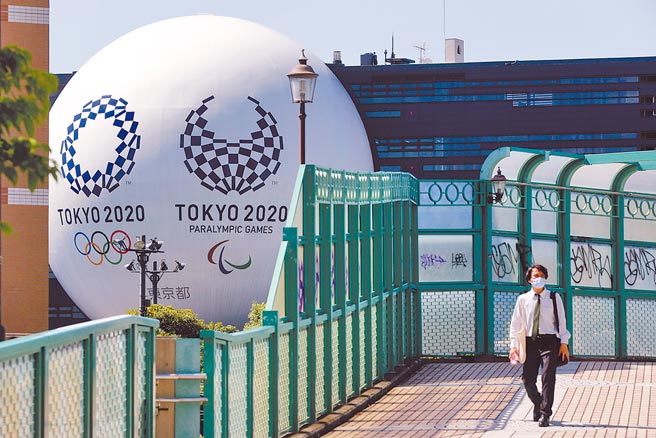 东京奥运延后1年成本预算增加19亿美元，东京奥运筹委会针对新冠肺炎疫情防疫等级也不断提升。（美联社资料照）