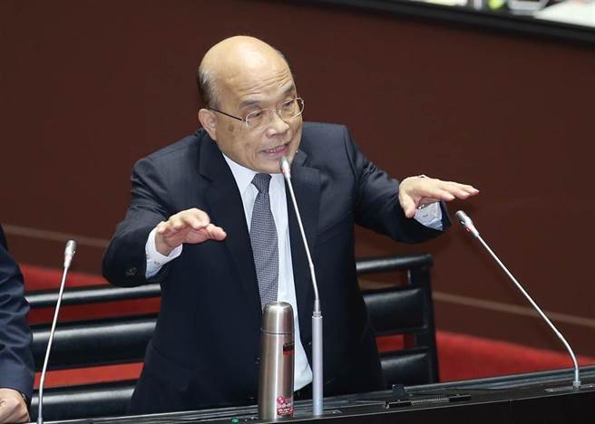 苏贞昌1日备询时称屏东猪农他很熟，大家都挺他，更点出蒋万安所说之厂商就是信功，却遭信功董事长打脸「黑白讲」 (图／资料照、姚志平摄)