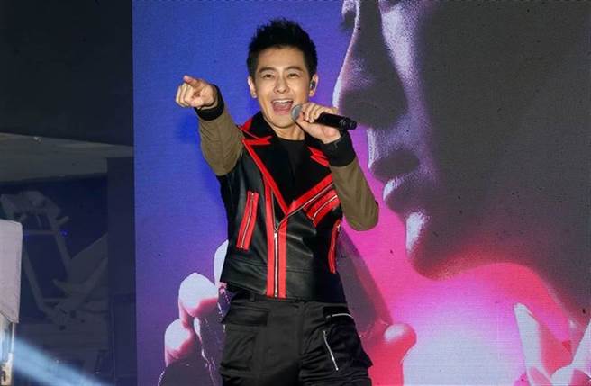 林志颖和儿子参加大陆实境节目《爸爸去哪儿》，人气再度攀升。（图／中时资料照）