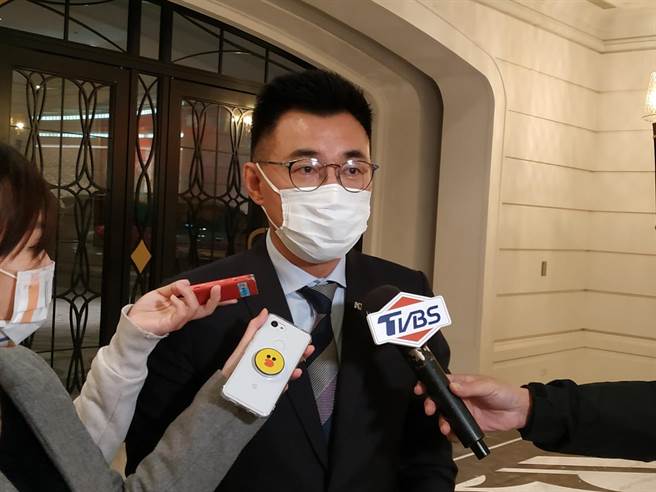 国民党主席江启臣晚间参加泰王国国庆日酒会。（赵婉淳摄）