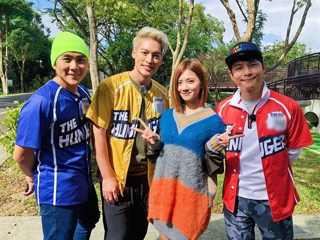 王仁甫（左起）、许孟哲、蔡黄汝、孙协志近日开心同框。（中视提供）