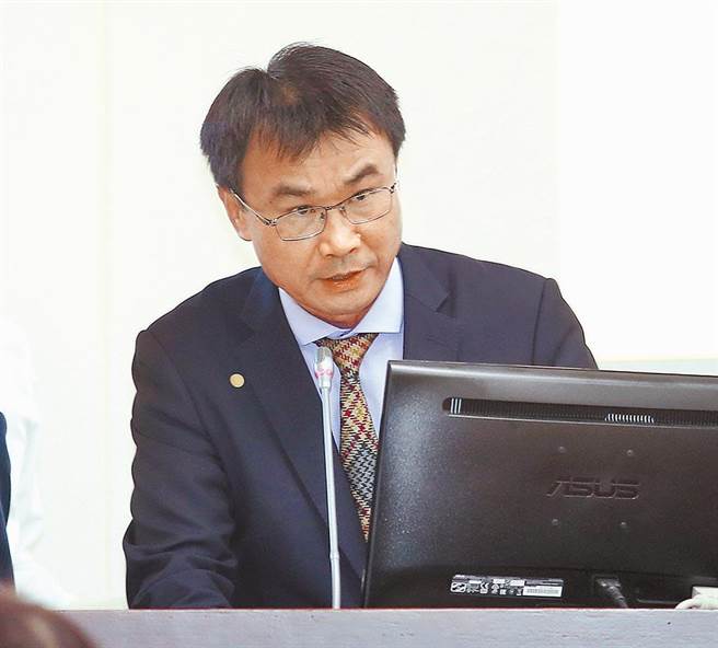 陈吉仲表示，全世界仅剩台、陆尚未开放日本受福岛核灾影响地区的食品。（报系资料照）