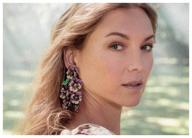 萧邦珠宝 颂讚繁花万兽之美。（CHOPARD提供）