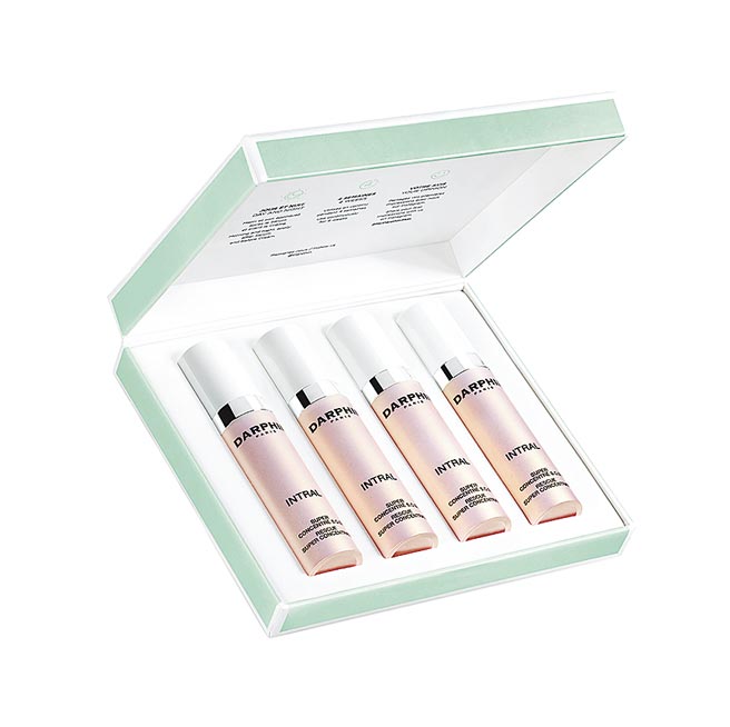 DARPHIN全效舒缓浓缩修护精华7mlx4，4800元。（DARPHIN提供）