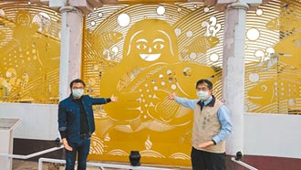 台南藝術牆夜燈閃爍 魚市場華麗轉身