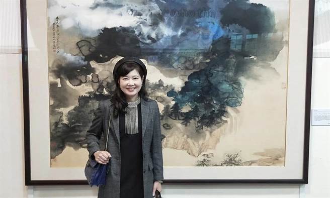 游文玫》在艺术的世界 一起写下歷史！(爱传媒提供)