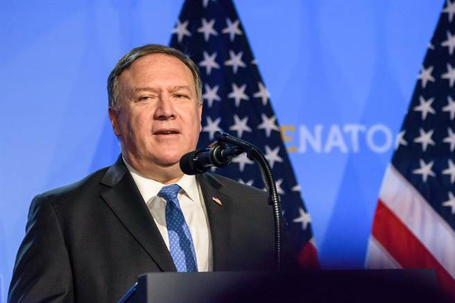美国国务卿蓬佩奥（Mike Pompeo）今晚再次出击反制中国外宣。(图/shutterstock)
