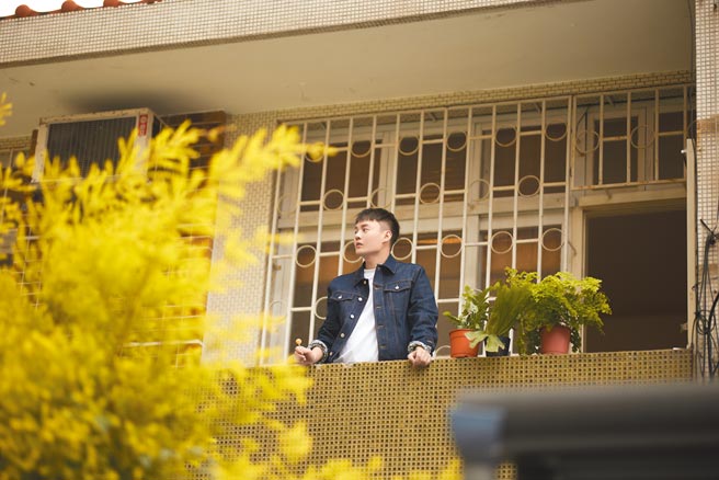 许富凯近来推出新专辑获好评。（凯声影艺提供）