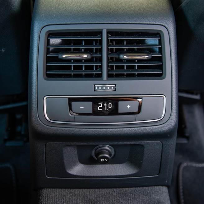 后座出风口可调整温度。（陈大任摄）