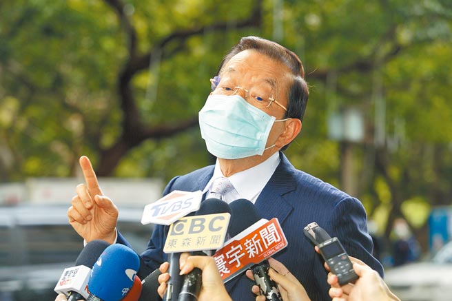 驻日代表谢长廷昨出席「2020高座台日交流大会」，指莱猪进口议题告一段落后会讨论开放日本核食，认为这与加入CPTPP有关，台湾应考虑。（张铠乙摄）