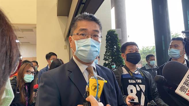 徐国勇宣示未来全面禁止红单转让。(蔡依珍摄)