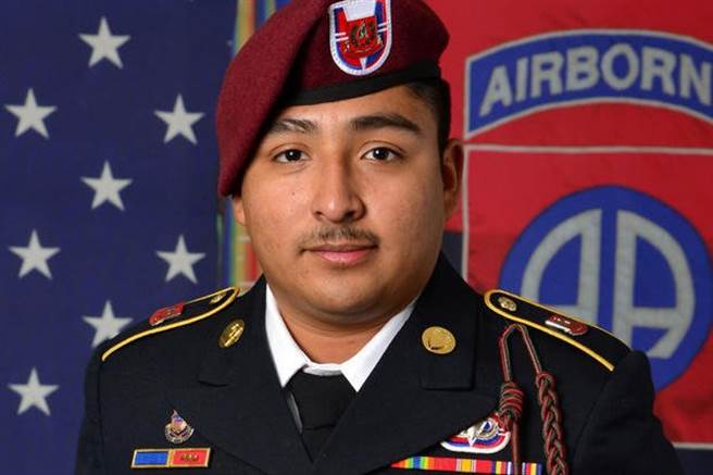 失踪多时的美军士官罗曼─马丁内兹被发现其头颅出现在北卡罗莱纳州的海滩上，经过法医进行尸检后，认为可能是遭人斩首。（图／美国陆军）