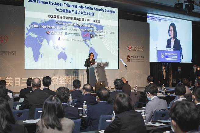 （总统蔡英文出席2020台美日三边印太安全对话开幕典礼。图／总统府提供）
