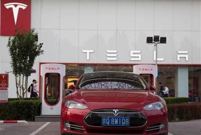 特斯拉将发行新股募资50亿美元。(图/美联社资料照)