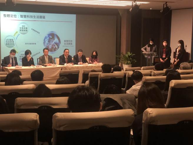 台电北储中心招商会今在总部召开，51家不动产、寿险公司、顾问公司都出席，对此案有高度兴趣。(图：王玉树摄)