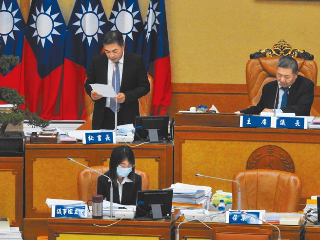 新北市政府2021年度总预算案，7日获议会三读通过。（许哲瑗摄）