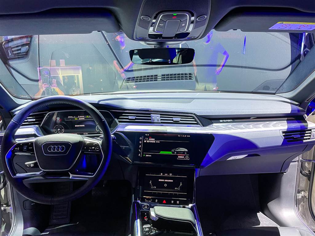 純電生活由此展開 Audi e-tron 304萬元起上市
