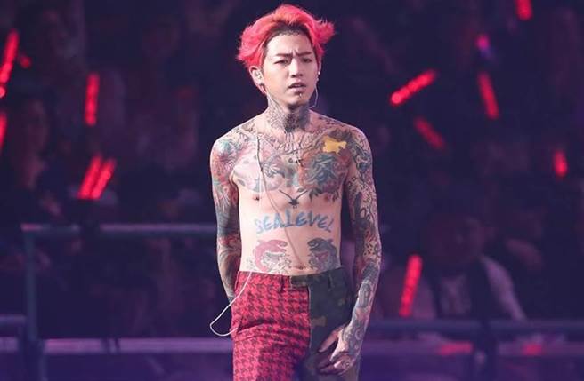 艺人谢和弦装疯骂吴宗宪「臭卒仔」，被控妨害名誉，士林地检署询问吴宗宪是否愿意和解，但吴宗宪坚持不要，检察官依法起诉。（图／本报资料照）