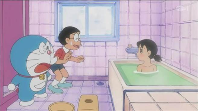 《哆啦A夢》大雄偷看靜香洗澡的畫面，被日本網友要求刪除。（圖／微博）