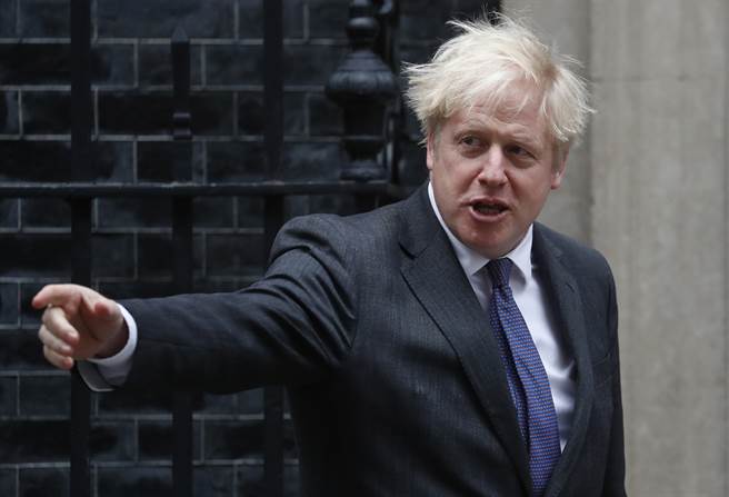 英國首相強森認為脫歐無法達成協議責任在歐盟。(美聯社)