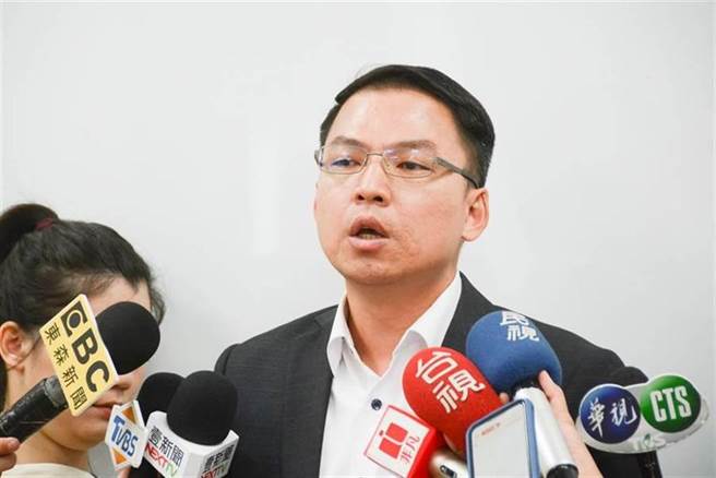 民进党高雄市议员黄文益遭连署罢免。(中时资料照)