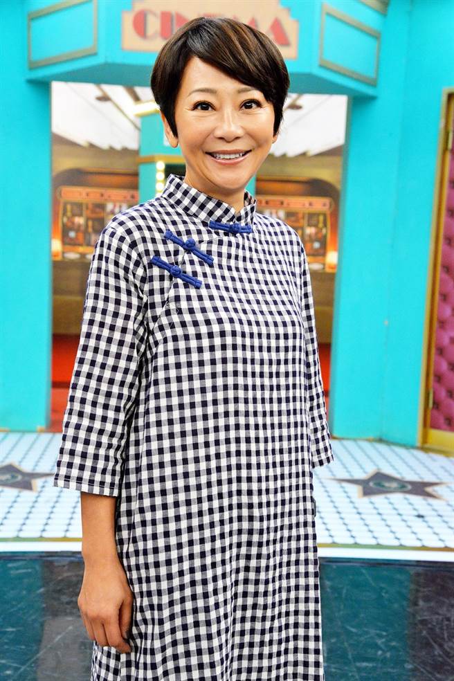 黑了一大圈的曹兰，差点让浩子认不出 (图/ 卫视中文台)