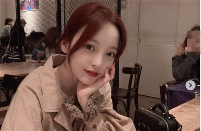 具荷拉去年11月被发现陈尸家中，享年28岁。(翻摄自具荷拉IG)