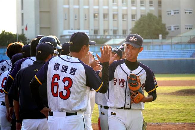 台湾电力在爆米花4强赛击败新北市，队史首闯冠军战。（中华棒协提供）