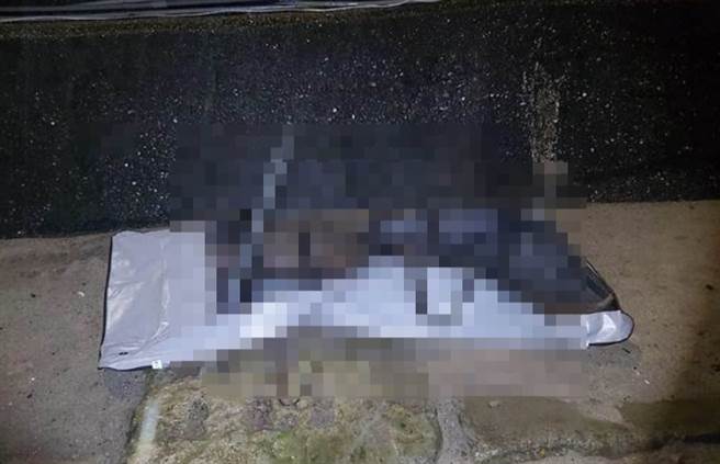 今晚万里区玛鋉溪出海口发现一具女尸，家属指认后确定并非八烟野溪温泉失踪女子。（民眾提供）