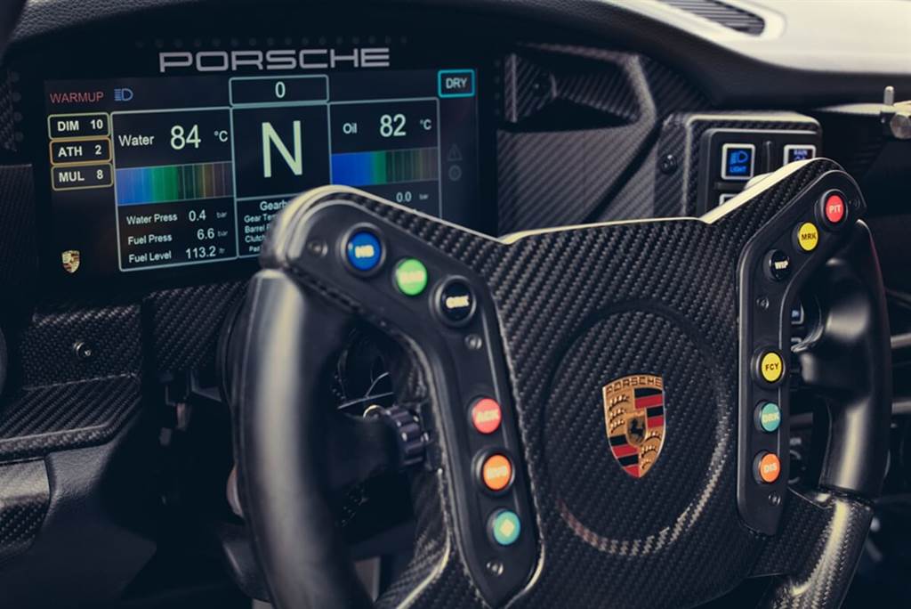 Porsche 911 GT3 Cup賽車邁入992世代 首度採用Turbo Body寬車體，並且更加電子化