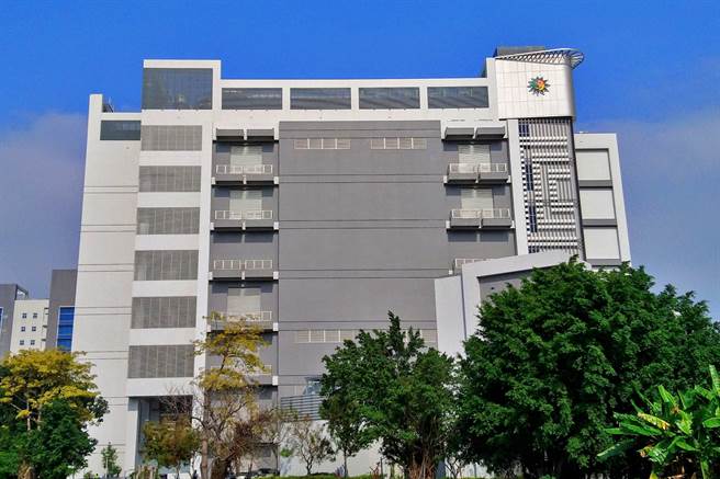 封测龙头日月光投控旗下日月光高雄K21厂。（记者林资杰摄）