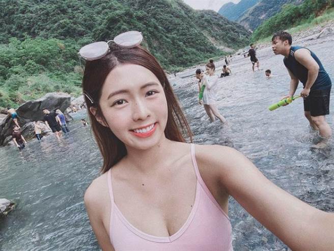 女星简廷芮。(图/ 摘自简廷芮IG)