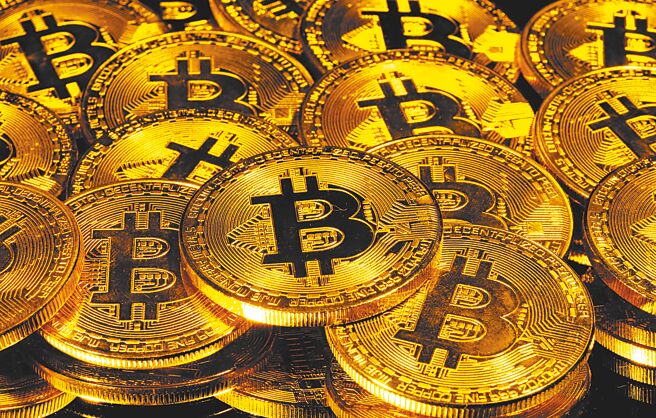 美国研究比特币的专家预测，比特币未来还有2倍上涨空间，市值由目前的4000亿美金上看1兆美元。（路透）