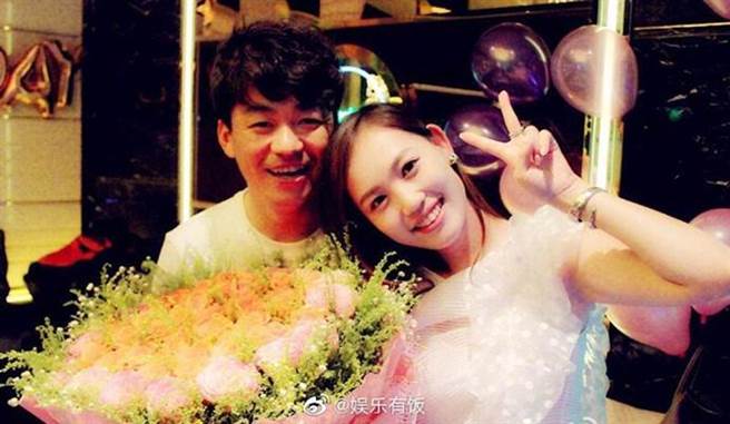 王宝强2年前和马蓉正式离婚。（图／翻摄自娱乐有饭微博）