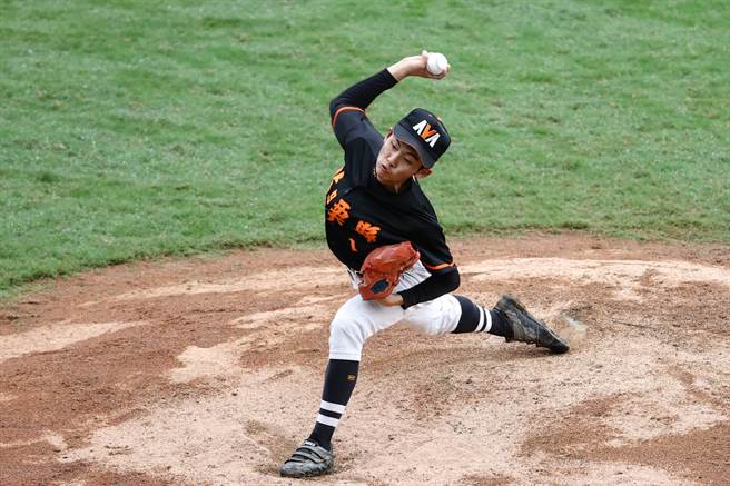 苗栗县先发投手杨家凯热投110球后退场。（大会提供）