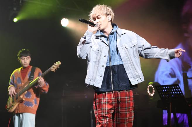 乐团noovy献唱客语歌〈幸福的气味〉揭幕。（新视纪整合行销提供）