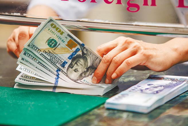 台币兑美元匯率狂升。（本报资料照片）