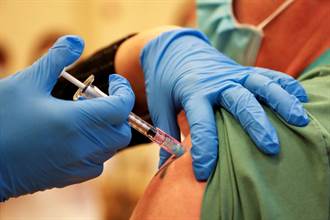 接種輝瑞疫苗多人嚴重過敏 美警告一種人勿施打