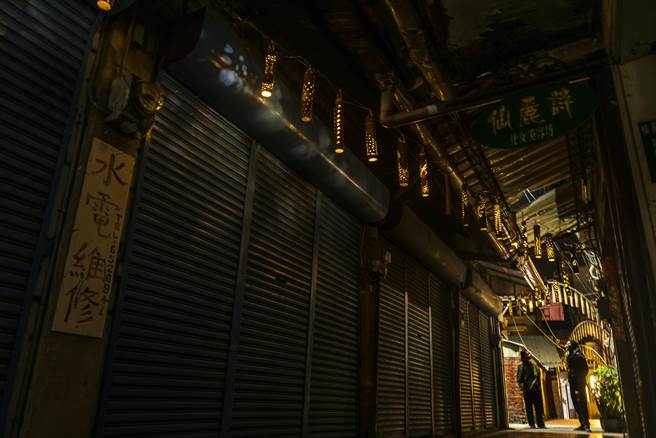 月之美术馆推动城市艺术，计画迈入第二年15组创作隐身巷弄中，希望游客在拜访小镇的过程中，一一发现。（台南市政府文化局提供／庄曜聪台南传真）