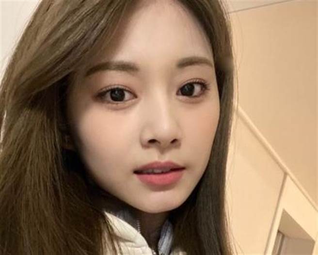 子瑜的高顏值受到国际肯定。(图/翻摄自twice IG)