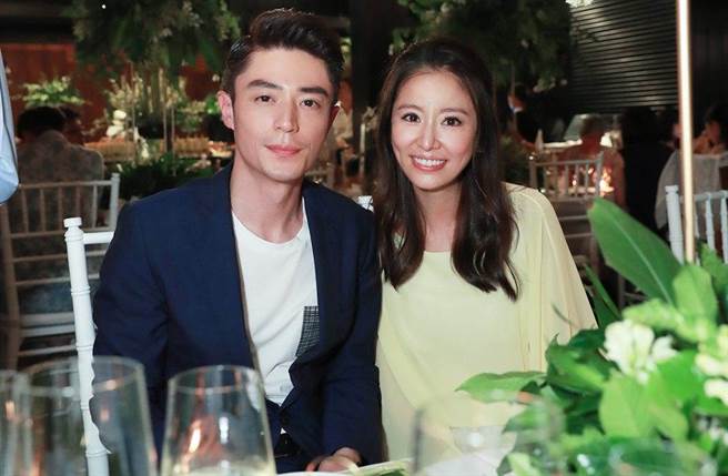 林心如和霍建华十分保护女儿。(图／本报系资料照)