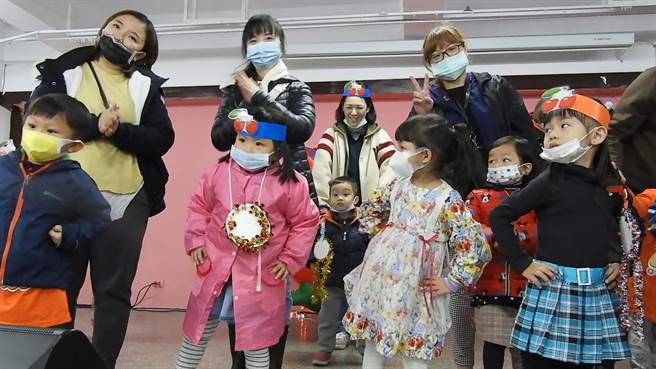 「天摇地动我不怕」活动。（莺歌幼儿园提供／许哲瑗新北传真）