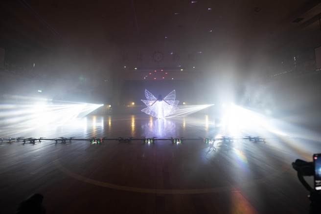 跨域领航，『基商航电』成就惊奇的学习新思维。（基商提供／吴康玮基隆传真）