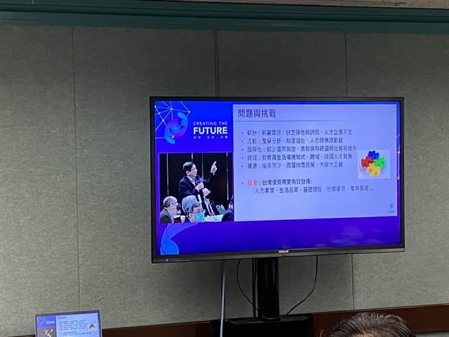 在今天全国科技会议中，台大校长管中闵发言指出，用一刀切的制度就想培育多元人才，那是缘木求鱼。（林志成摄）