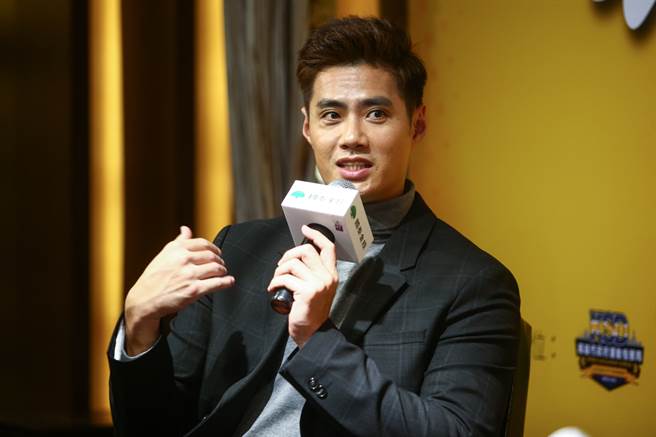 阪神虎队正式宣布与陈伟殷签约后，殷仔随即于脸书粉专PO文诉说自己的感想。（资料照／邓博仁摄）